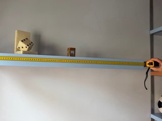 Estantería azul para habitación infantil