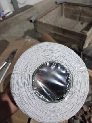Cajas de bobinas de hilo (12 unidades)