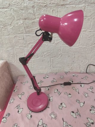 Flexo de escritorio rosa