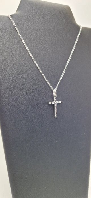 CADENA Y CRUZ DE PLATA