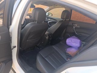 insignia  2.0 130cv 2013