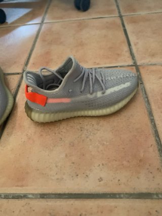 Adidas Yeezy Boost 350 V2 Talla 38.5
