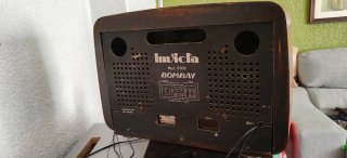 Radio Invicta Bombay 5306 Válvulas (1952) con FM