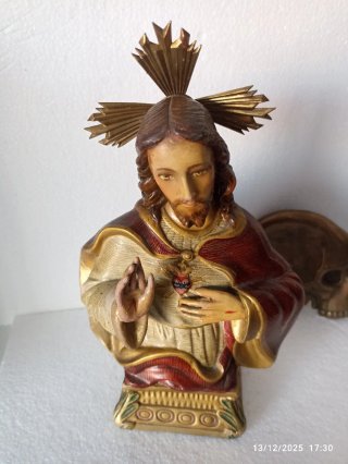 Escultura Sagrado Corazón de Jesús Antiguo