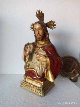 Escultura Sagrado Corazón de Jesús Antiguo