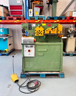 Punzonadora Geka Minicrop 45 Usada