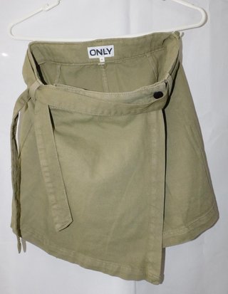 Falda pantalón ONLY verde militar