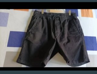 Bermudas Zara chico negras