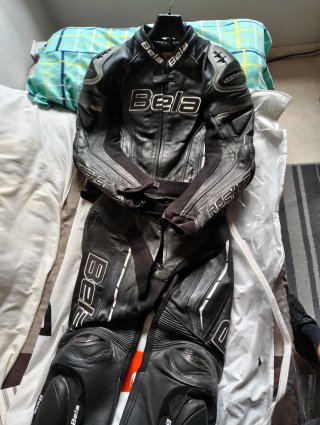 Mono de moto Bela Rocket Talla 50