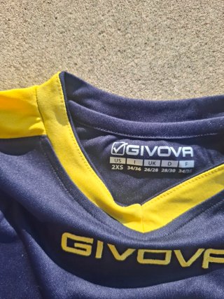 Chievo Verona Maglia e Pantaloncini GIVOVA 2XS