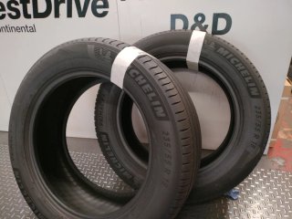 Neumáticos de ocasión 235/55 R18 100V