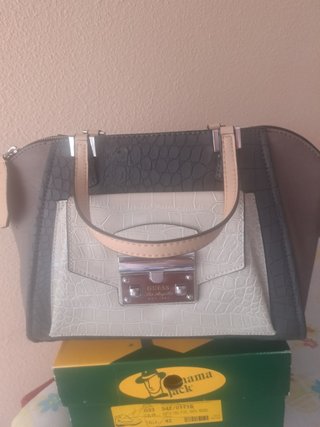 Bolso Guess Beige y Negro