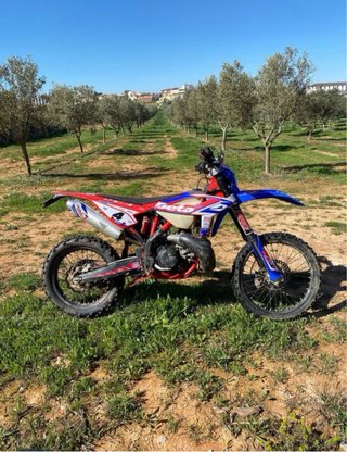 Beta 300 y TRS 250 Enduro/Trial