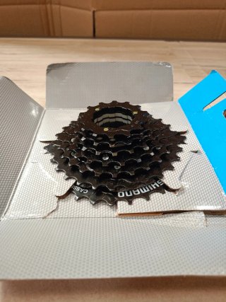 Piñonera Shimano CS-HG200-8 12-32T