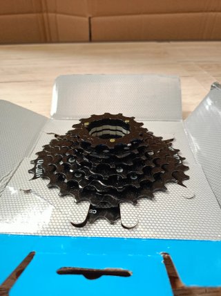 Piñonera Shimano CS-HG200-8 12-32T