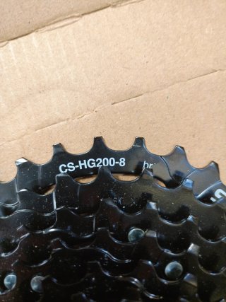 Piñonera Shimano CS-HG200-8 12-32T