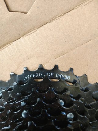 Piñonera Shimano CS-HG200-8 12-32T