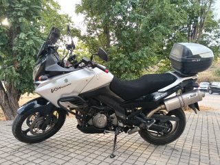 Suzuki V-Strom DL 1000 Moto