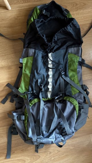 Mochila klarfit 60L KLAR FIT gris y verde