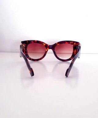 GAFAS DE SOL PARA MUJER DETALLE DORADO