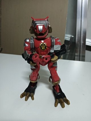 Action Figure Ranger Rosso Dinosauro