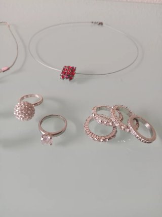 Lote Joyería Collares y Anillos