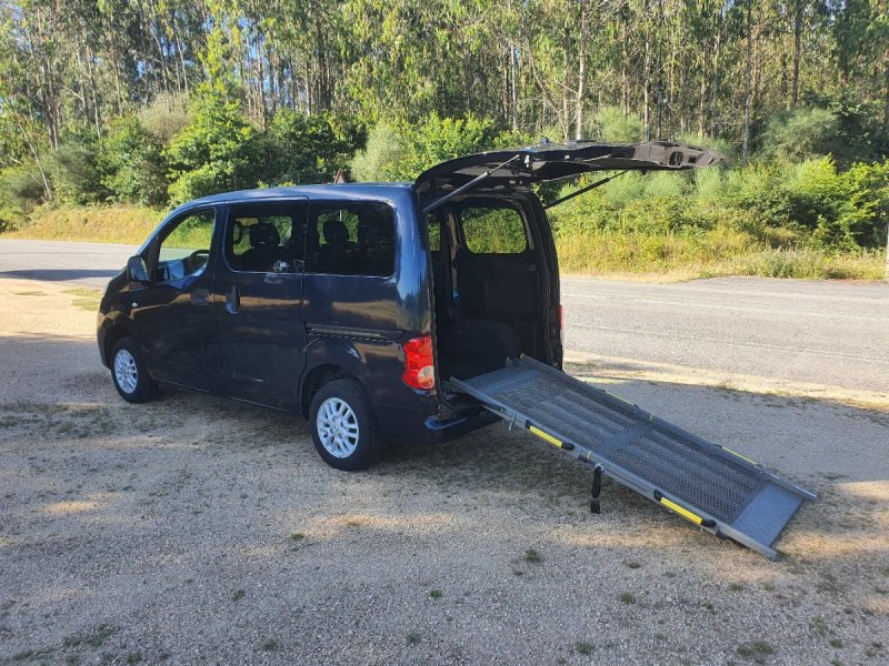 Nissan NV200 Rampla Trasera - foto 1