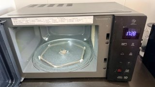Microondas LG Smart Inverter 32L