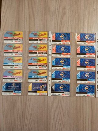 Due Serie complete da 20 Schede Telefoniche