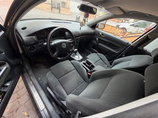 Skoda Superb 2004