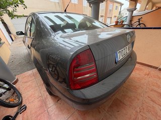 Skoda Superb 2004