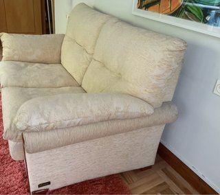 Sofá de tela beige 2 plazas