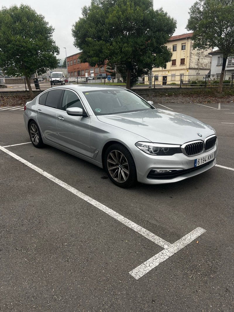 BMW Serie 5 2018 - foto 1