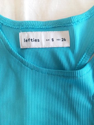 Top azul Lefties