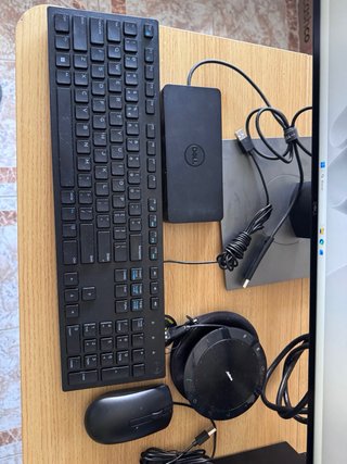 Dell i7 PC + Monitor 27 4K + Docking + Jabbra