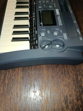 Korg microSAMPLER + Microfono + alternatore nuovo