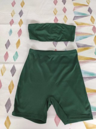 Conjunto Shein Top y Shorts Verde