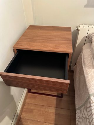 Mesillas de noche IKEA VIKHAMMER marrón