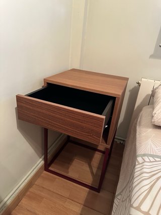Mesillas de noche IKEA VIKHAMMER marrón