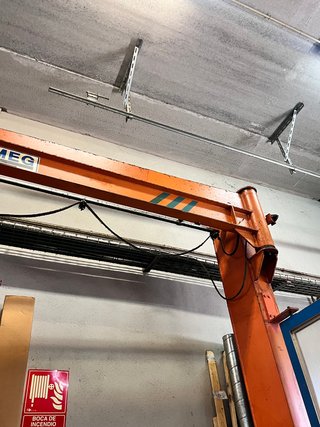 Bandera giratoria Pimeg 4 500kg 4m