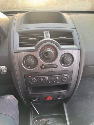 Despiece Renault Megane II 2.0 Gasolina  Año 2005