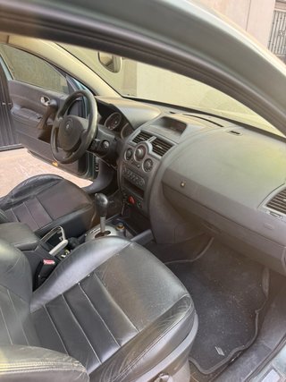 Despiece Renault Megane II 2.0 Gasolina  Año 2005