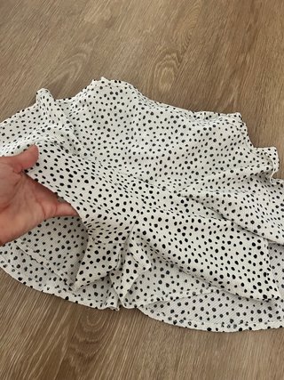 Falda pantalón Stradivarius lunares XS