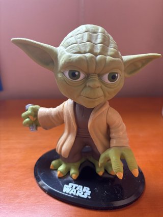 Figura Yoda Star Wars