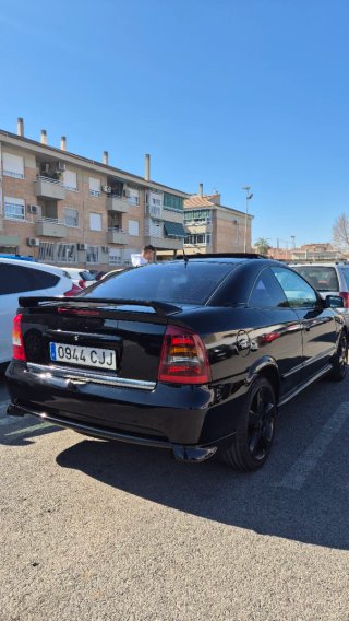 Opel Astra bertone turbo