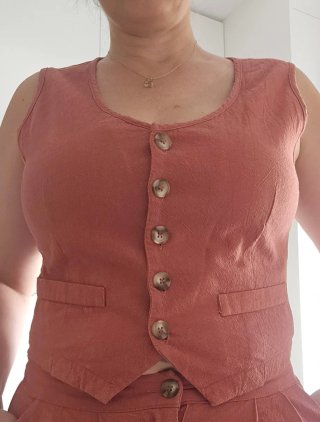 Conjunto chaleco y short rosa