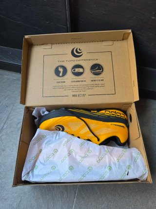 Topo Athletic MTN Racer 2. Nuevas. A estrenar.