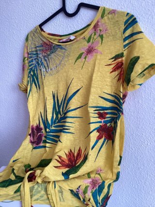 Camiseta Desigual Estampado Tropical