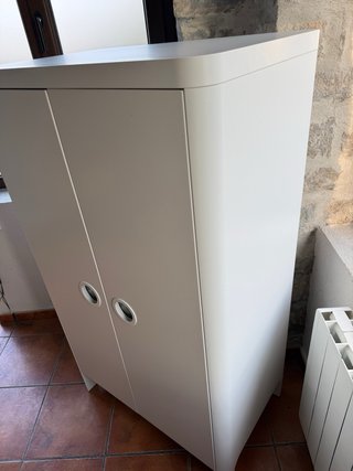 Armario infantil BUSUNGE blanco Ikea