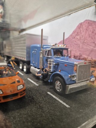DIORAMA EXCLUSIVO FAST & FURIOUS RESCATE VINCE